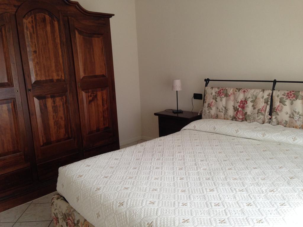 B&B Villa Lina Дезенцано-дель-Гарда Экстерьер фото