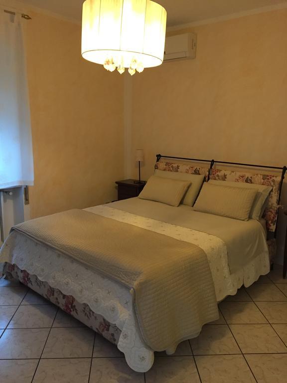 B&B Villa Lina Дезенцано-дель-Гарда Экстерьер фото