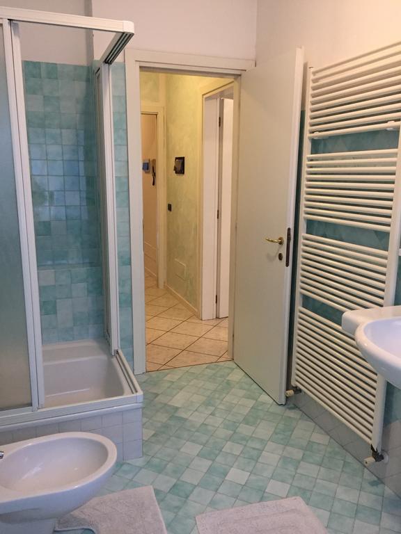 B&B Villa Lina Дезенцано-дель-Гарда Экстерьер фото